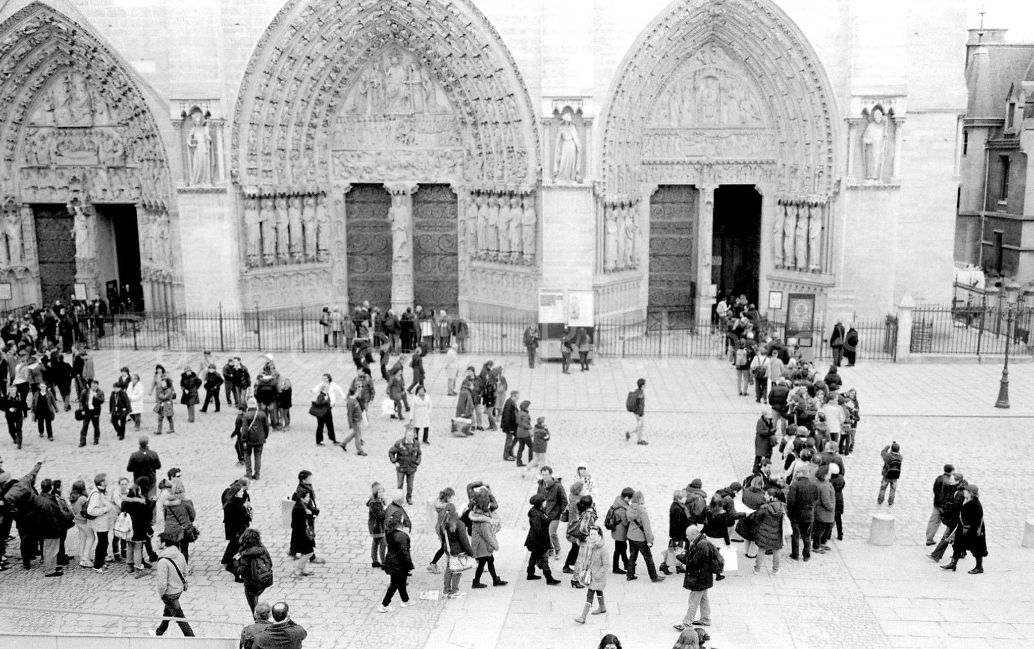 Notre-Dame-750-years